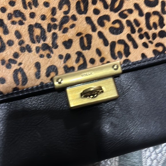 Fossil leopard leather wristlet - Picture 2 of 3